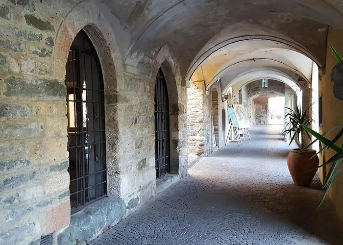 Vicinissimo Al Mare * Noli